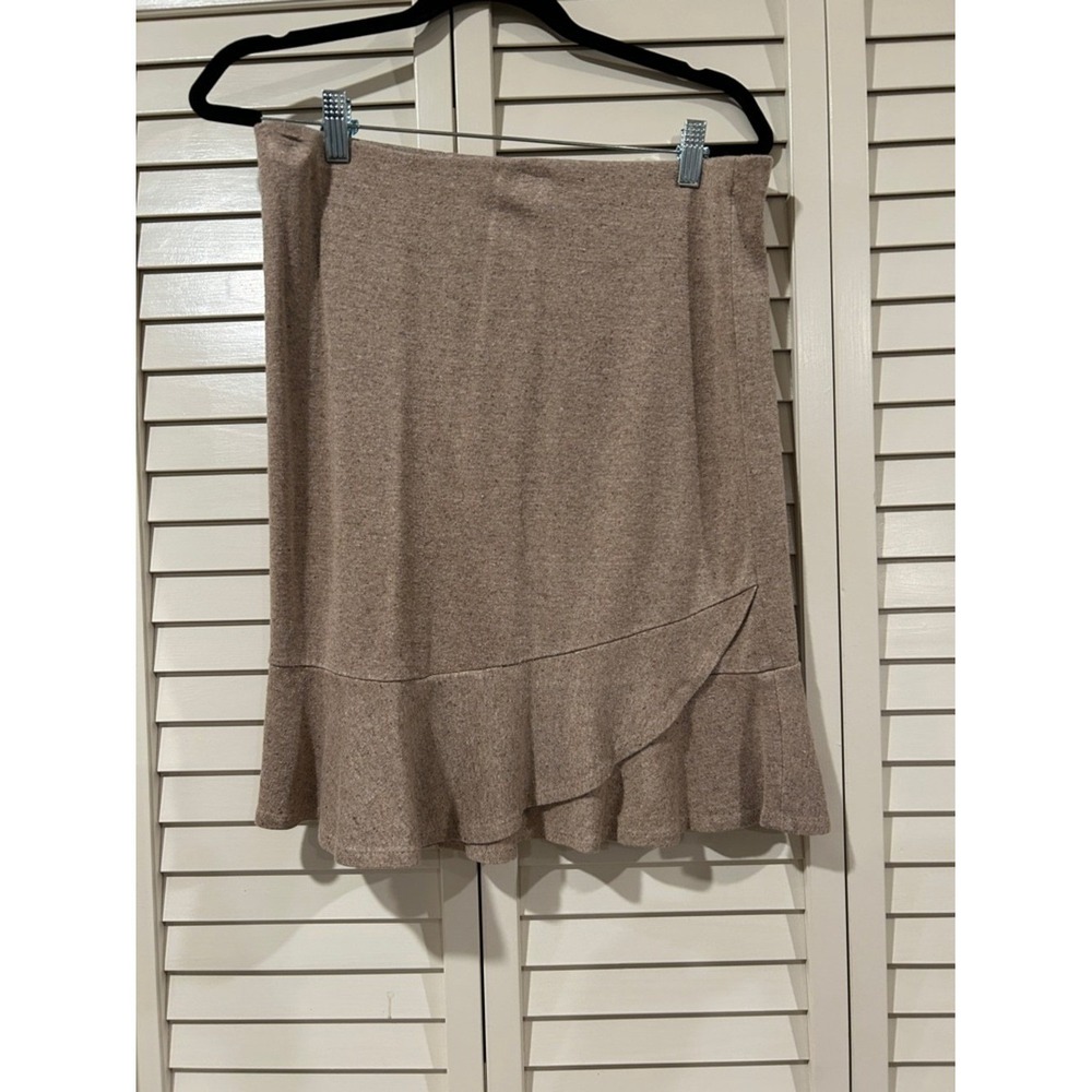 Express Taupe Knit A-Line Skirt with Ruffle Hem Size S
